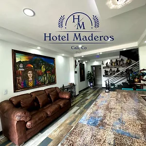 ** Hotel Los Maderos Colombia